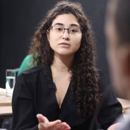 “A defesa das mulheres é luta diária”, diz Teca Nelma