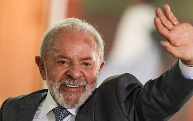 Aprovação de Lula se mantém em 49% e supera desaprovação, aponta pesquisa CNT