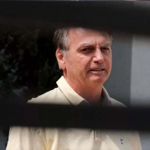 Bolsonaro fica inelegível até 2060 após decisão de Moraes